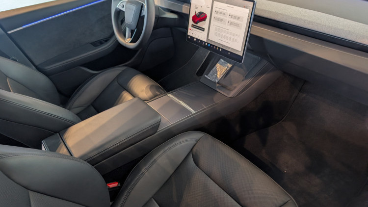Tesla Model 3 dual motor long range