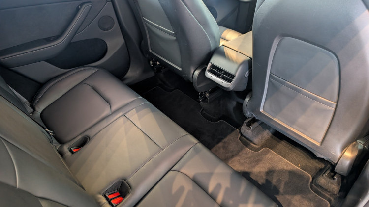 Tesla Model Y Performance Dual Motor AWD