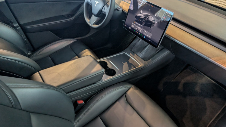 Tesla Model 3 Preformance