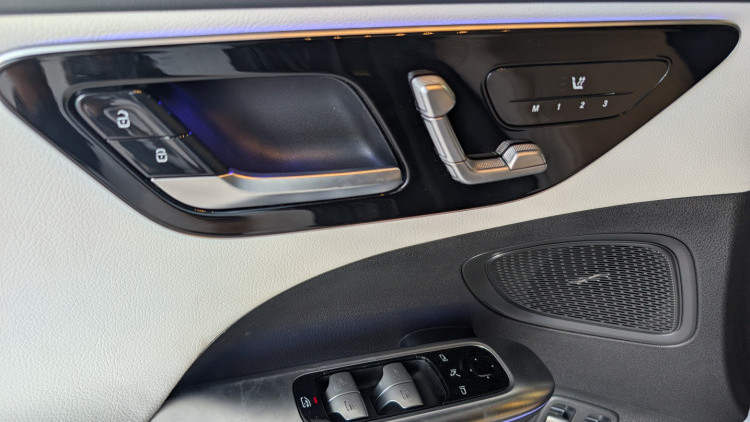 Mercedes-Benz Classe C - C 300 H&iacute;brido
