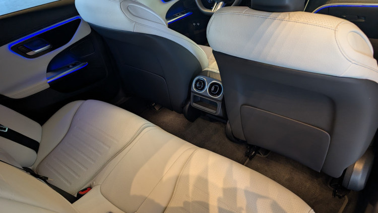 Mercedes-Benz Classe C - C 300 H&iacute;brido
