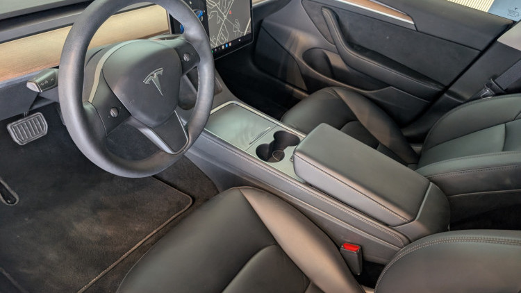 Tesla Model 3 Long-Range Dual Motor AWD