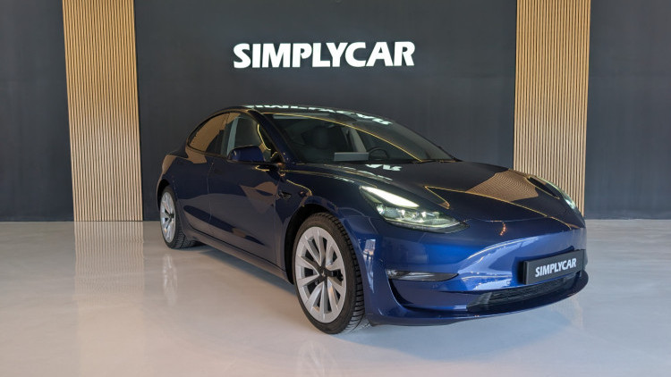 Tesla Model 3 Long-Range Dual Motor AWD