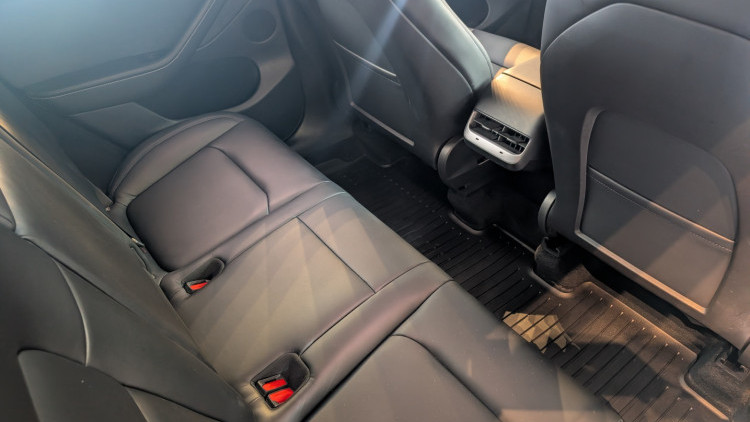 Tesla Model Y Performance Dual Motor AWD