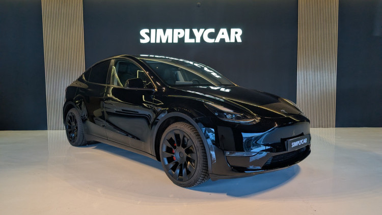 Tesla Model Y Dual Motor AWD