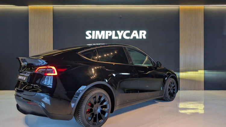 Tesla Model Y Dual Motor AWD