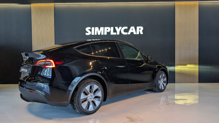 Tesla Model Y dual motor long range