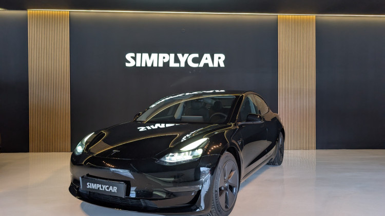 Tesla Model 3 Long-Range Dual Motor AWD