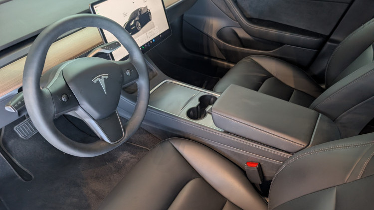 Tesla Model 3 Long-Range Dual Motor AWD