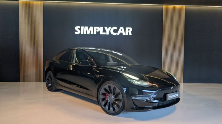 Tesla Model 3 AWD performance