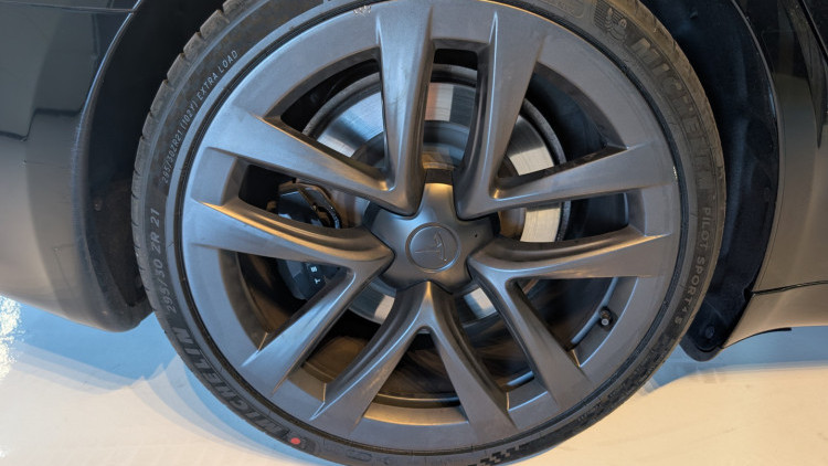 Tesla Model S Plaid AWD