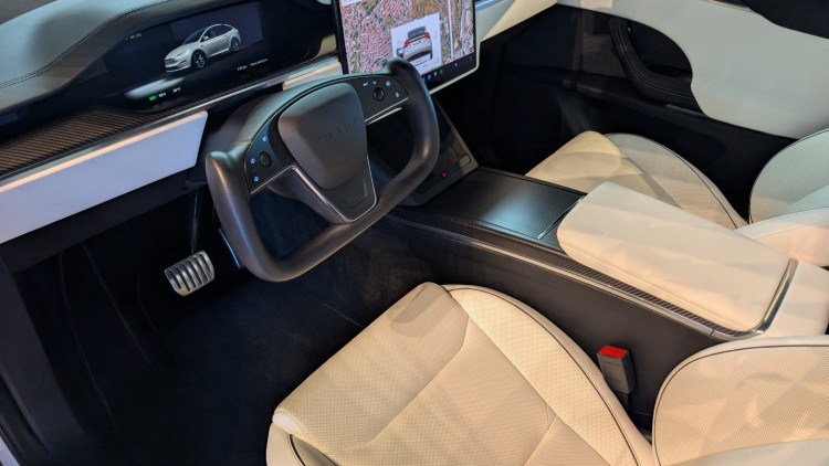 Tesla Model X Plaid AWD