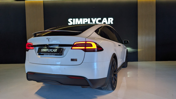 Tesla Model X Plaid AWD