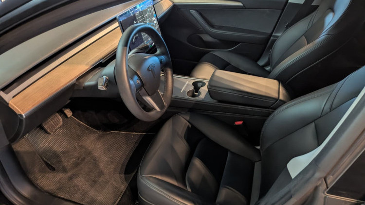 Tesla Model 3 Long-Range Dual Motor AWD