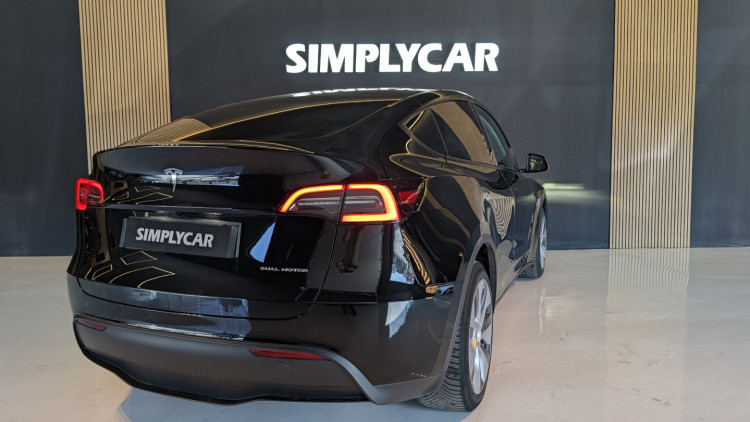Tesla Model Y long Range Dual Motor AWD