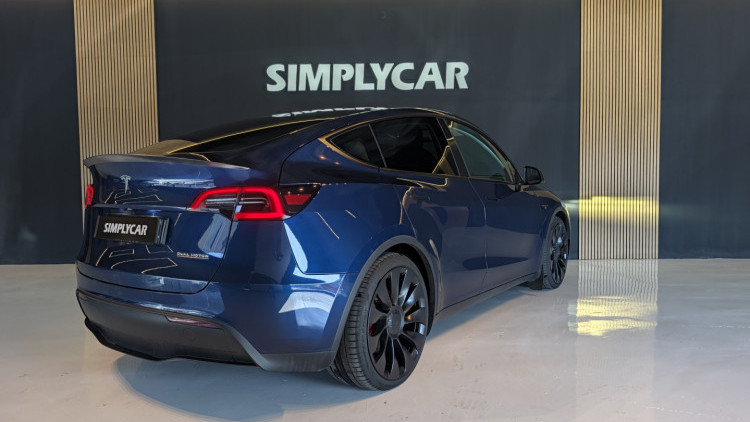Tesla Model Y Performance Tra&ccedil;&atilde;o Integral