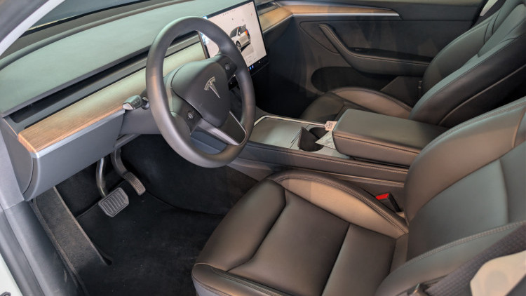 Tesla Model Y long Range Dual Motor AWD