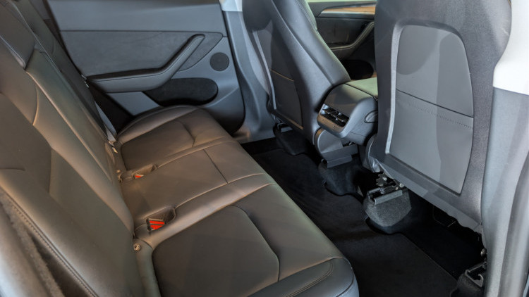 Tesla Model Y Performance Dual Motor AWD